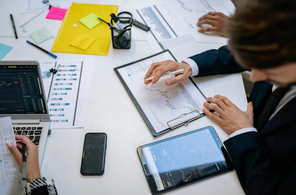 The Cost of Cutting Corners: Why Overtime Compliance Matters