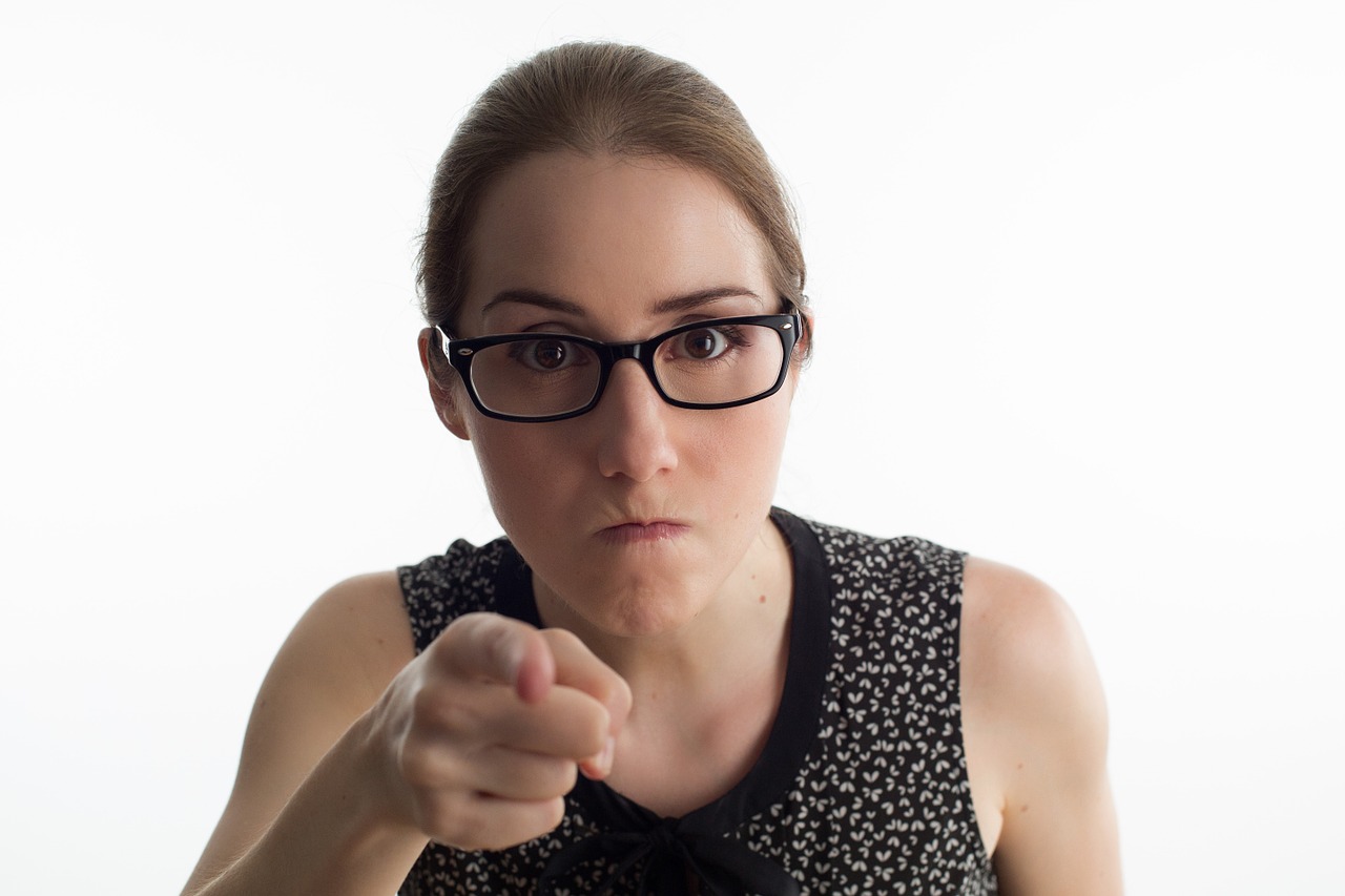 how to handle a hostile work environment complaint