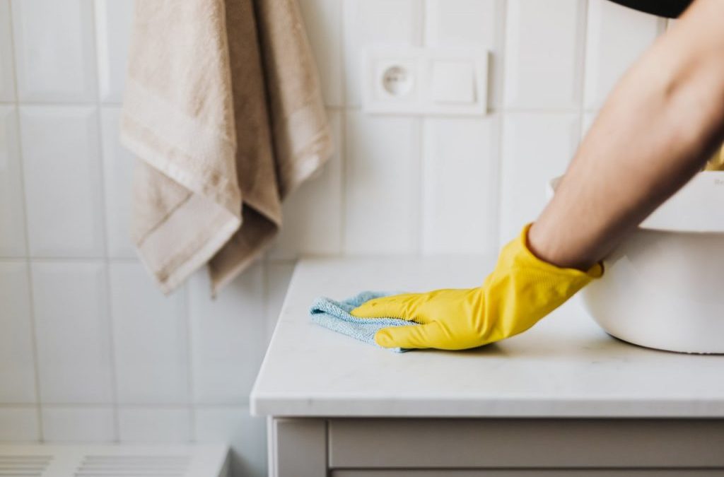 How to Safely Bring Back or Hire a Housekeeper During the Pandemic