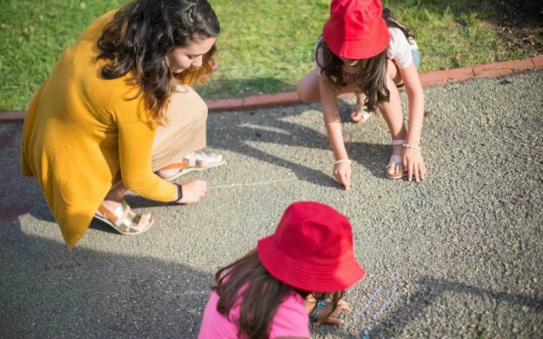 The Guide to Hiring a Summer Nanny