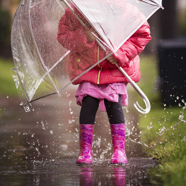 girl umbrella